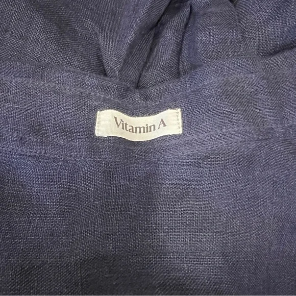 Vitamin A Playa Eco Linen Navy Button Down Shirt Coverup Medium NWOT - Picture 8 of 10